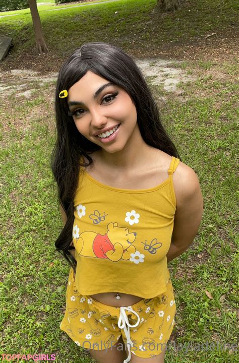 layladeline porno|Layla Adeline OnlyFans Teen Latina Egirl Riding Sextape